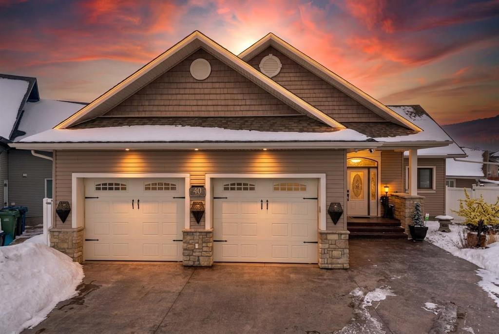 Picture of 40 Oakfield Close , Red Deer Real Estate Listing