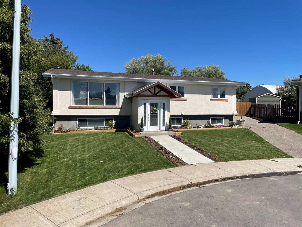 Picture of 234 9 Street W, Cardston Real Estate Listing