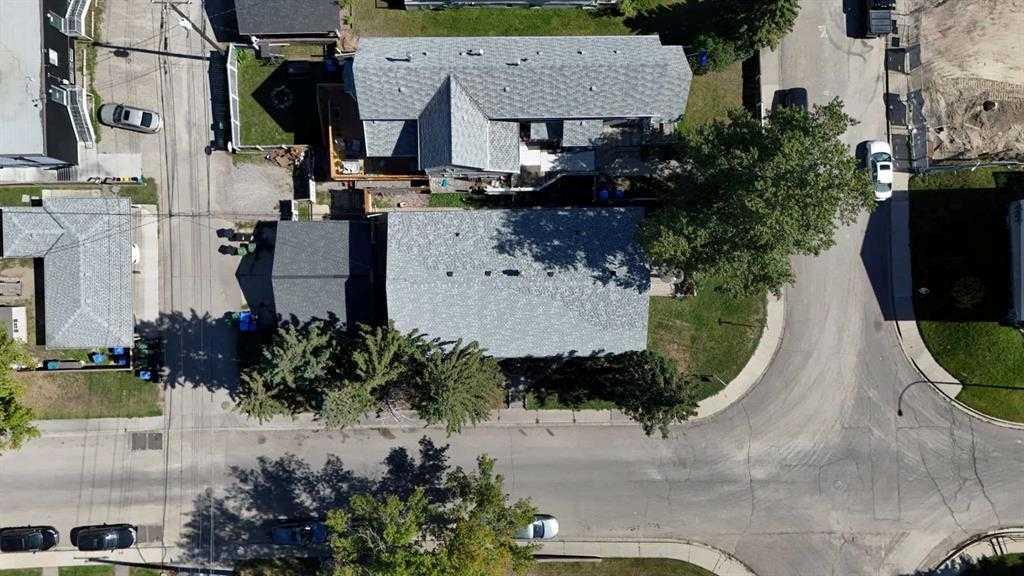 Picture of 2816 18 Street SW, Calgary Real Estate Listing