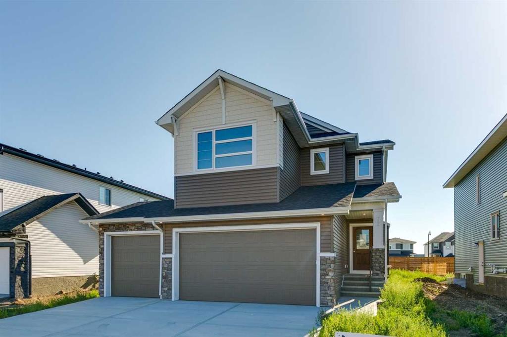 Picture of 72 Dawson Wharf Mount , Chestermere Real Estate Listing