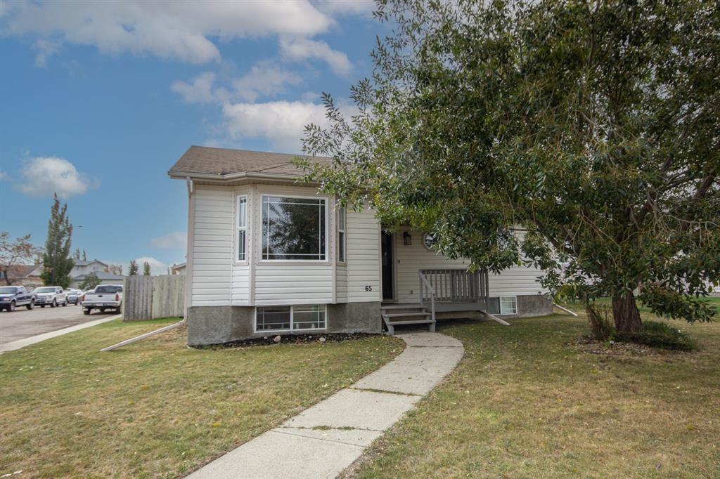 Picture of 65 Lamont Close , Red Deer Real Estate Listing