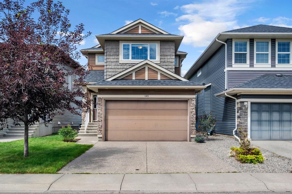 Picture of 185 Evanspark Gardens NW, Calgary Real Estate Listing