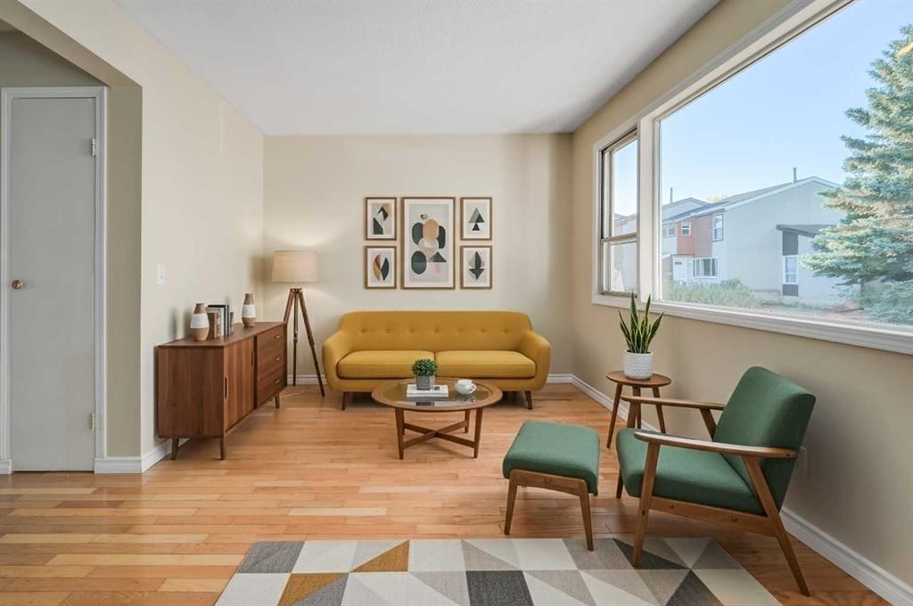 Picture of 79 Penworth Close SE, Calgary Real Estate Listing