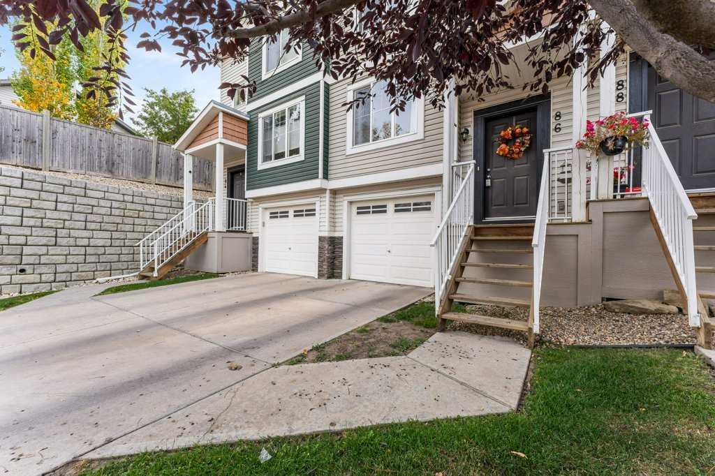 Picture of 86 Pantego Lane NW, Calgary Real Estate Listing