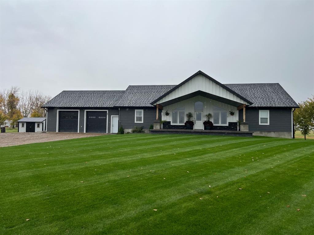 Picture of 92008 Range Road 195  , Rural Lethbridge County Real Estate Listing