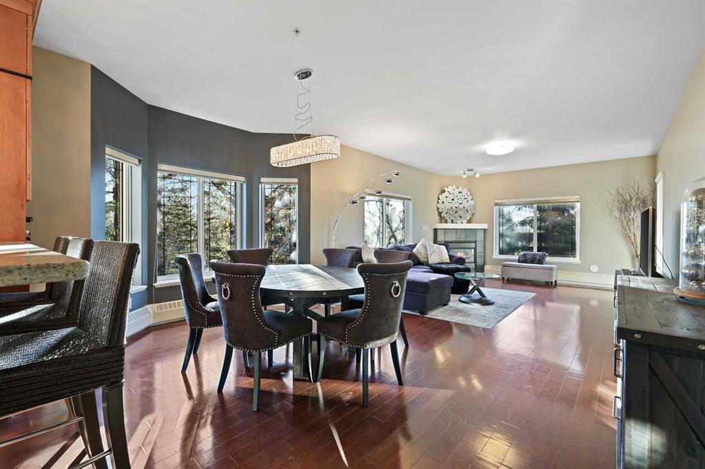 Picture of 332, 10 Discovery Ridge Close SW, Calgary Real Estate Listing