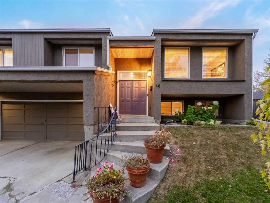 Picture of 48 Thornwood Close NW, Calgary Real Estate Listing
