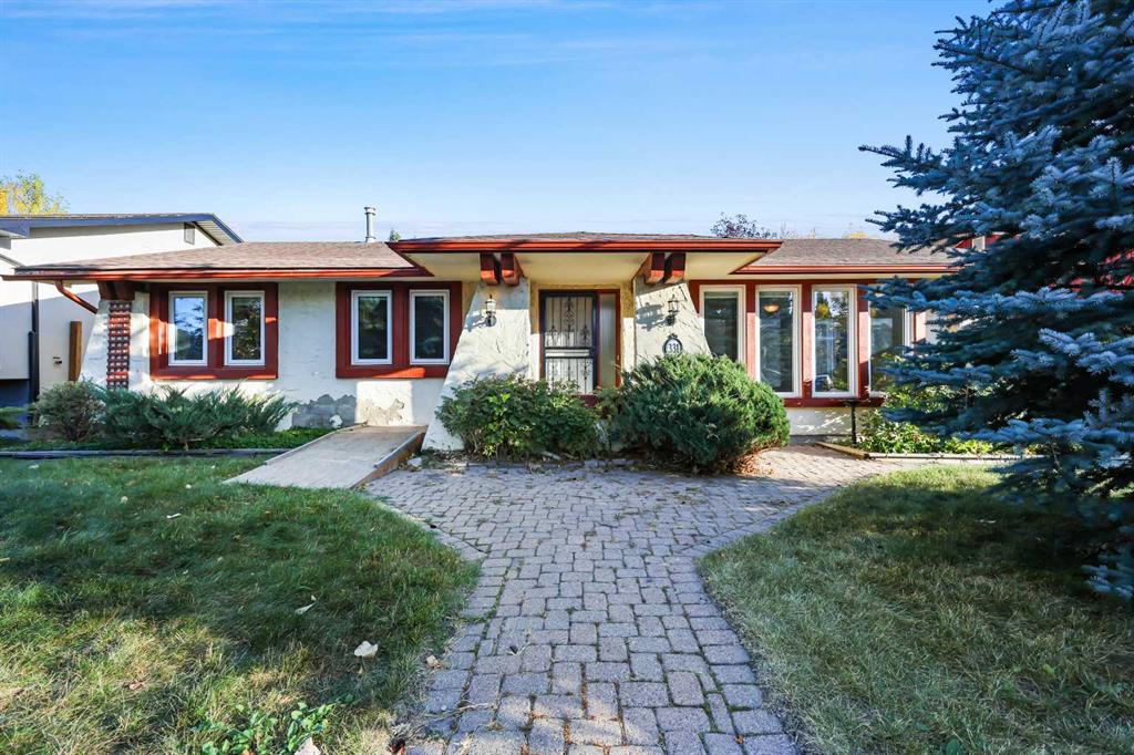Picture of 331 Parkridge Green SE, Calgary Real Estate Listing
