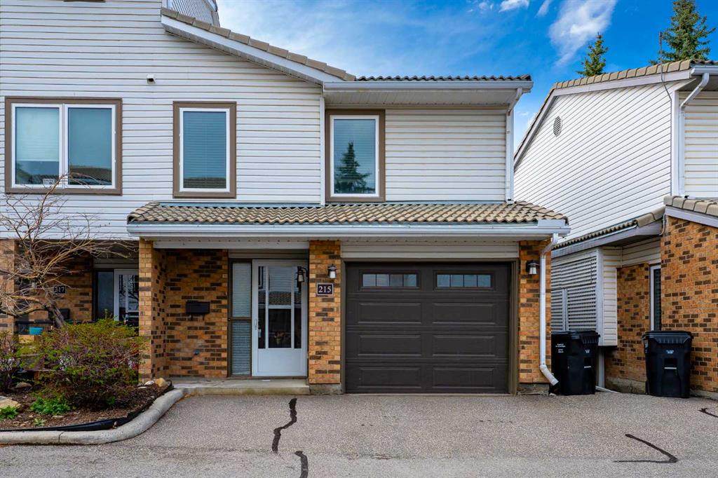 Picture of 215 Coachway Lane SW, Calgary Real Estate Listing