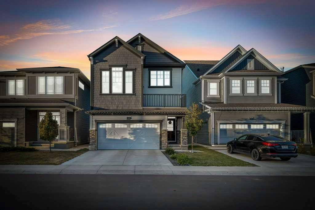 Picture of 749 Windrow Manor SW, Airdrie Real Estate Listing