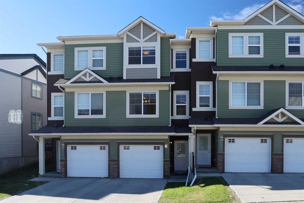 Picture of 243 Sage Hill Grove NW, Calgary Real Estate Listing