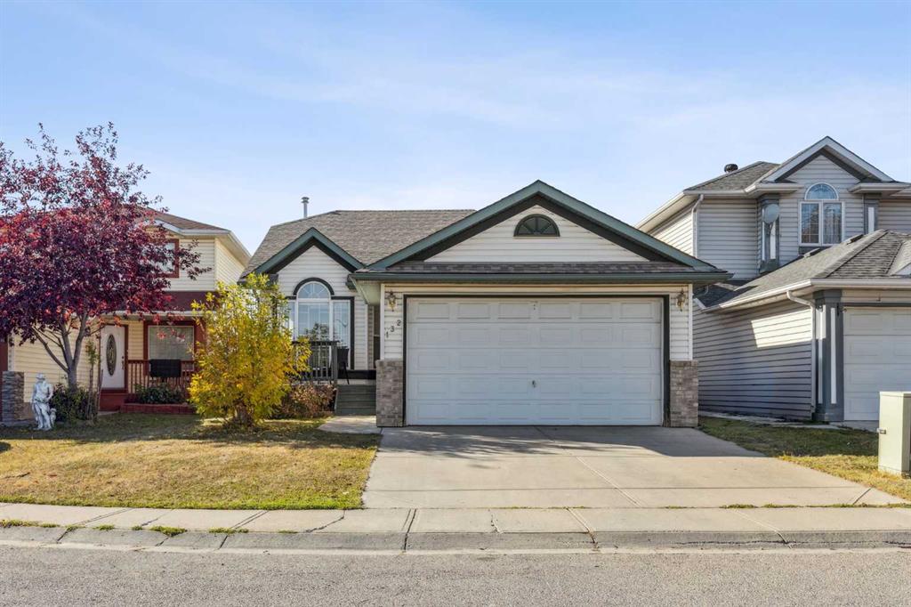 Picture of 132 San Diego Green NE, Calgary Real Estate Listing