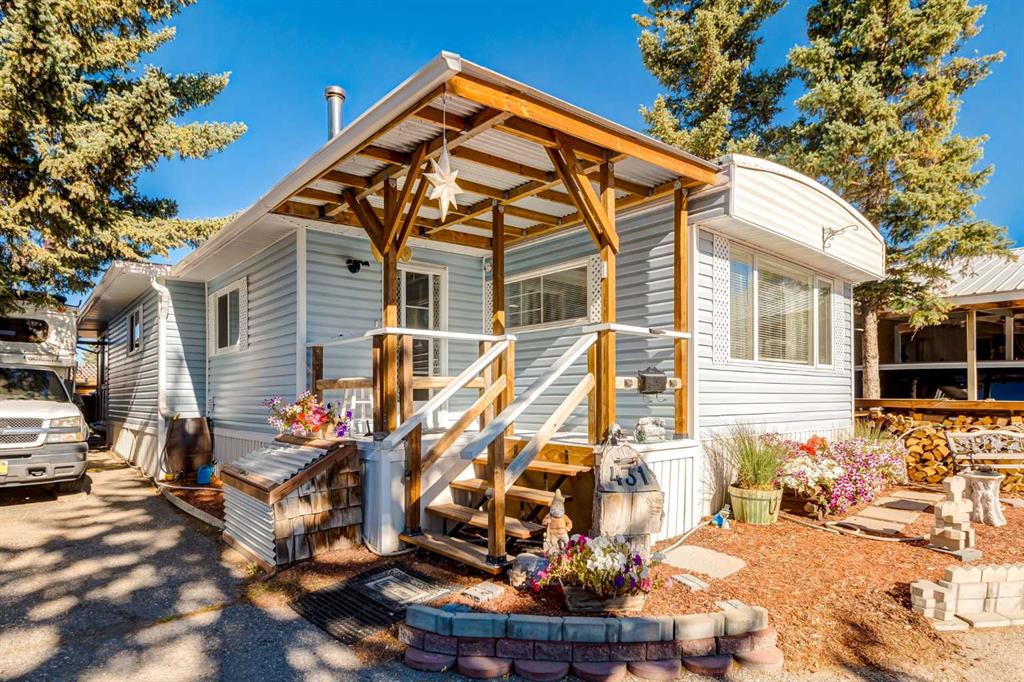Picture of 431, 3223 83 Street NW, Calgary Real Estate Listing