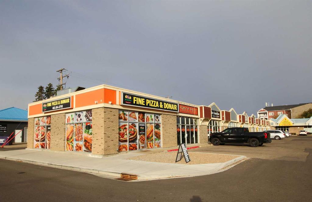 Picture of 1, 5004 46 Street , Sylvan Lake Real Estate Listing