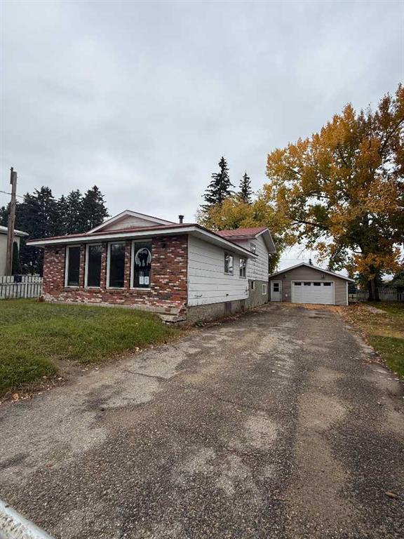 Picture of 4616 55 ave  , Whitecourt Real Estate Listing