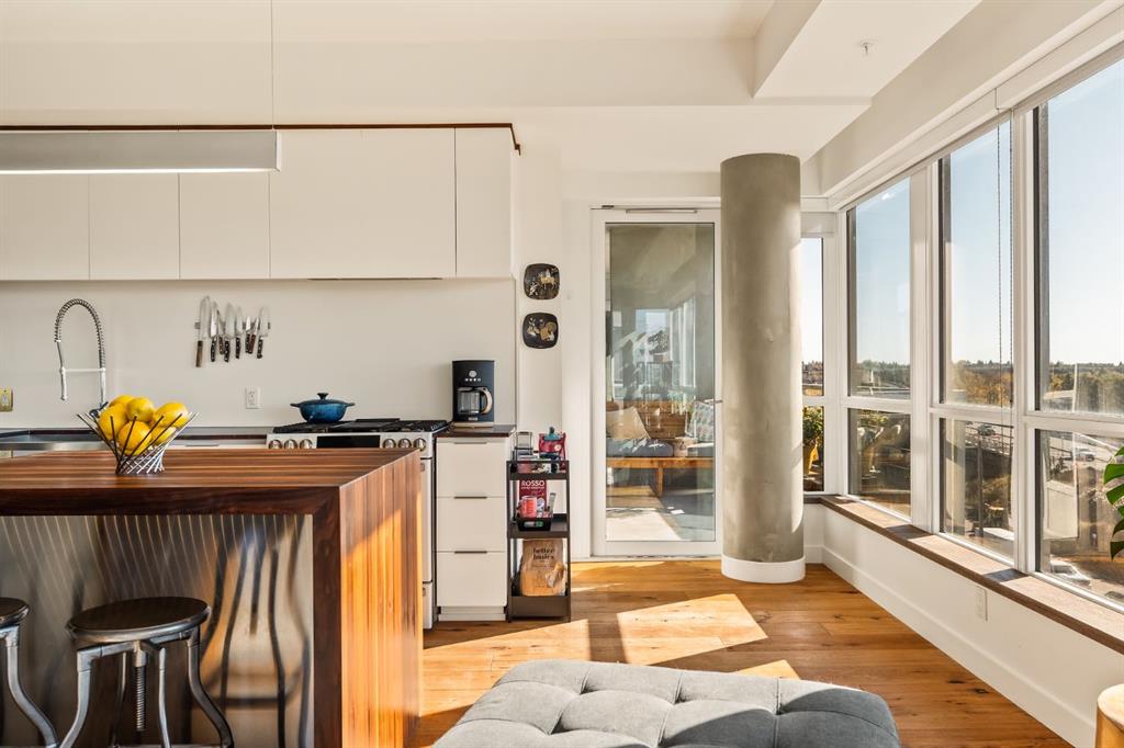 Picture of 524, 63 Inglewood Park SE, Calgary Real Estate Listing
