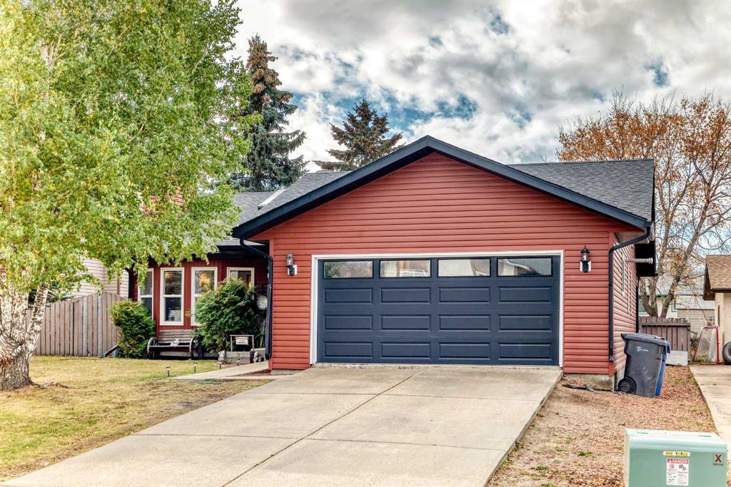 Picture of 5223 56 Avenue , Eckville Real Estate Listing