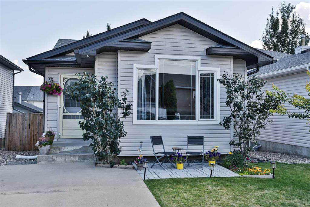 Picture of 16 Blackfoot Court W, Lethbridge Real Estate Listing