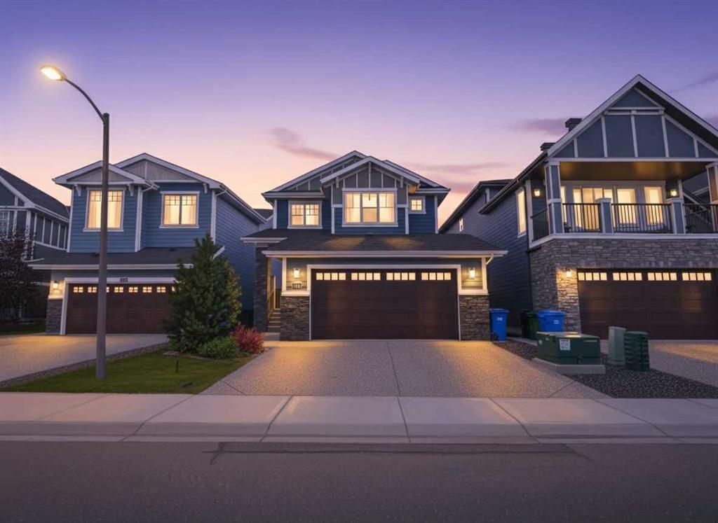 Picture of 18 West Grove Mews SW, Calgary Real Estate Listing