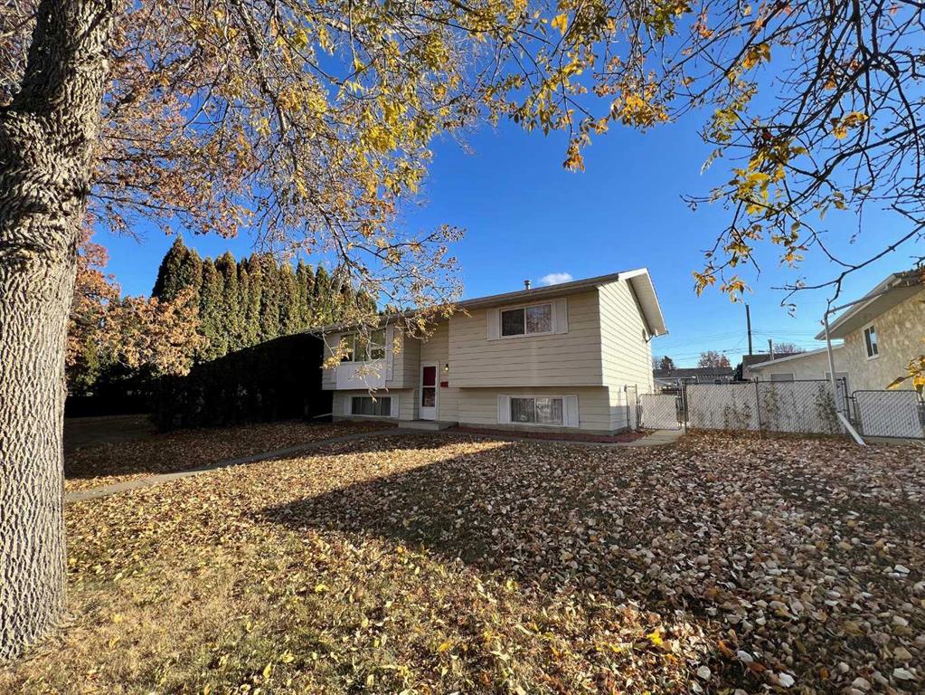 Picture of 5417 52 Street , Camrose Real Estate Listing