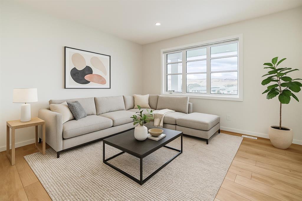 Picture of 19750 Sheriff King Street SW, Calgary Real Estate Listing