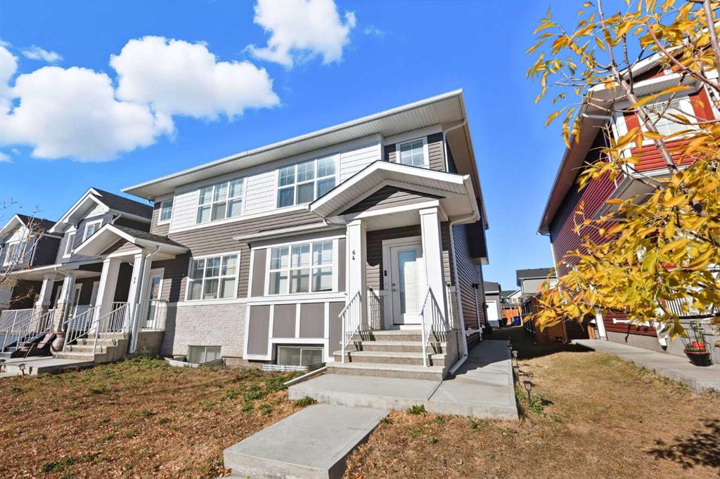 Picture of 64 Red Embers Manor NE, Calgary Real Estate Listing