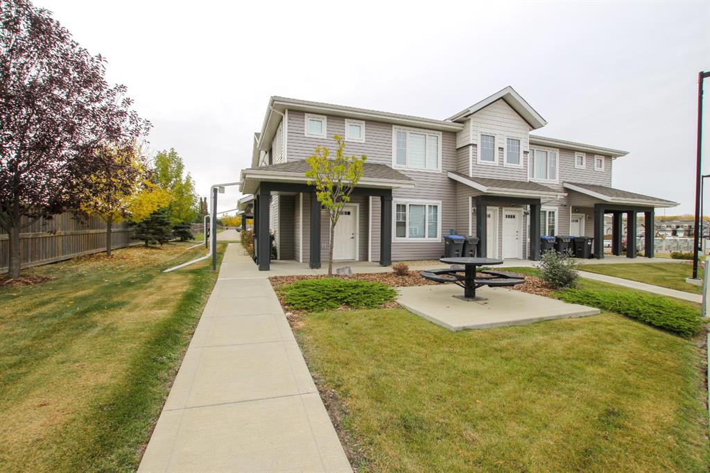 Picture of 102, 43 Reid Court , Sylvan Lake Real Estate Listing