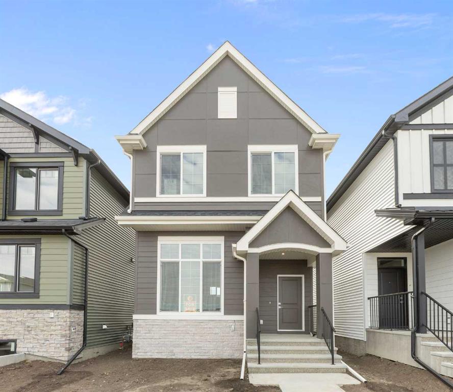 Picture of 688 Buffaloberry Manor SE, Calgary Real Estate Listing