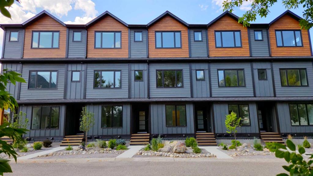Picture of 5, 2102 131 Street , Blairmore Real Estate Listing