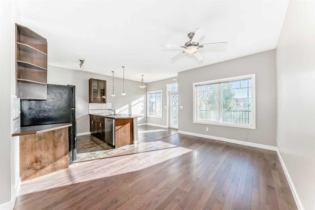 Picture of 33 Cimarron Vista Gardens , Okotoks Real Estate Listing