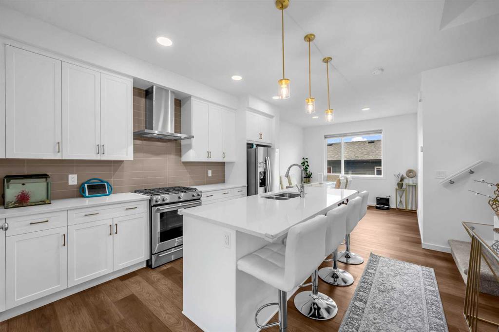 Picture of 84 Savanna Place NE, Calgary Real Estate Listing