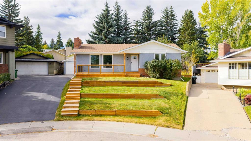 Picture of 328 Cantrell Place SW, Calgary Real Estate Listing