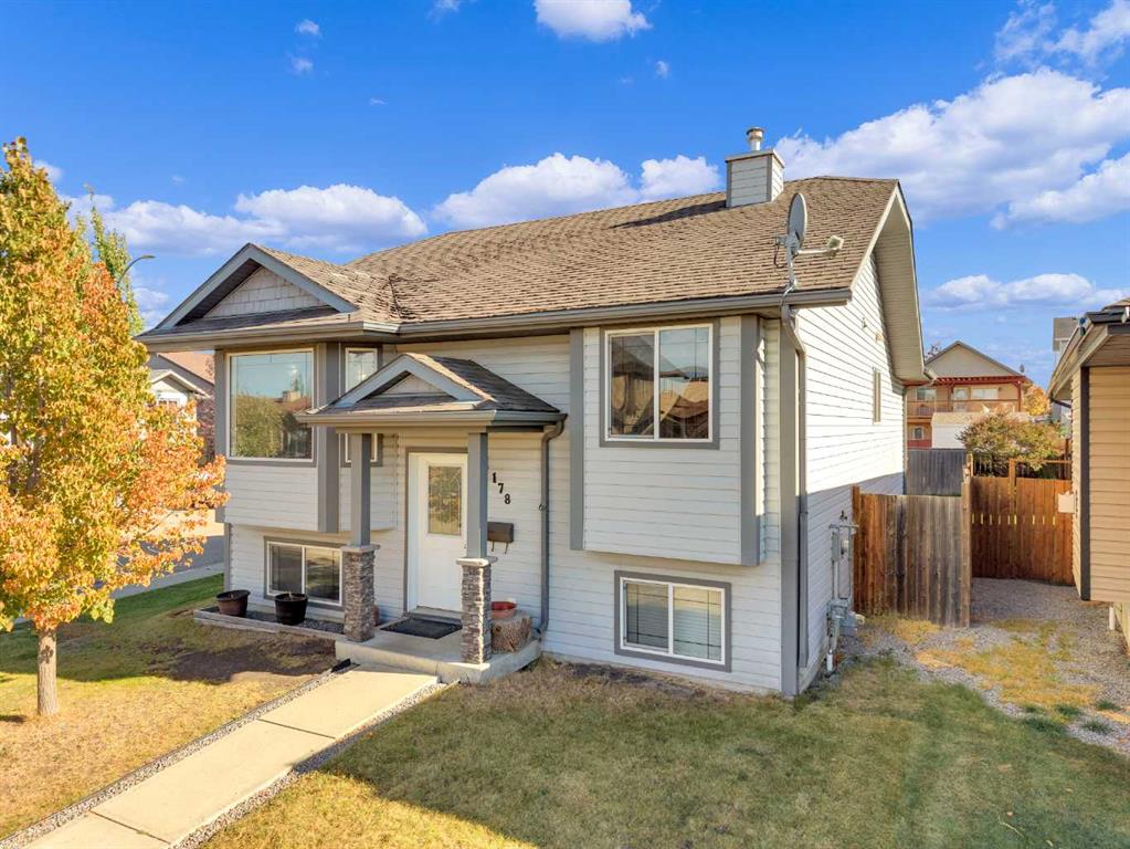 Picture of 178 Inkster Close , Red Deer Real Estate Listing
