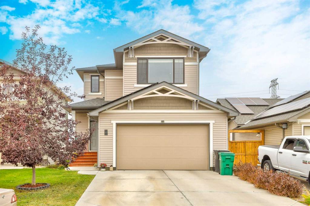 Picture of 60 Alma Isobell Hodder Crescent N, Lethbridge Real Estate Listing