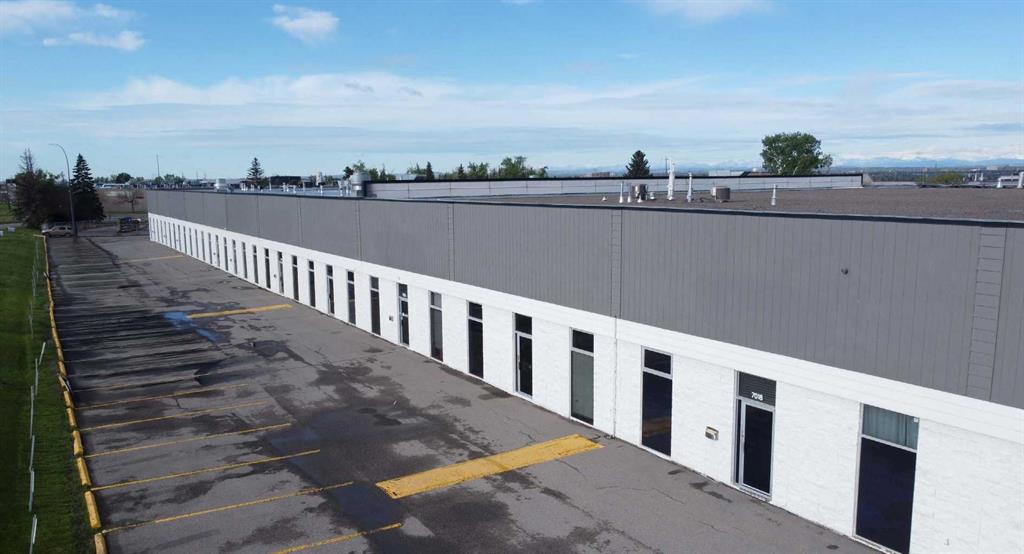 Picture of 7026 30 Street SE, Calgary Real Estate Listing