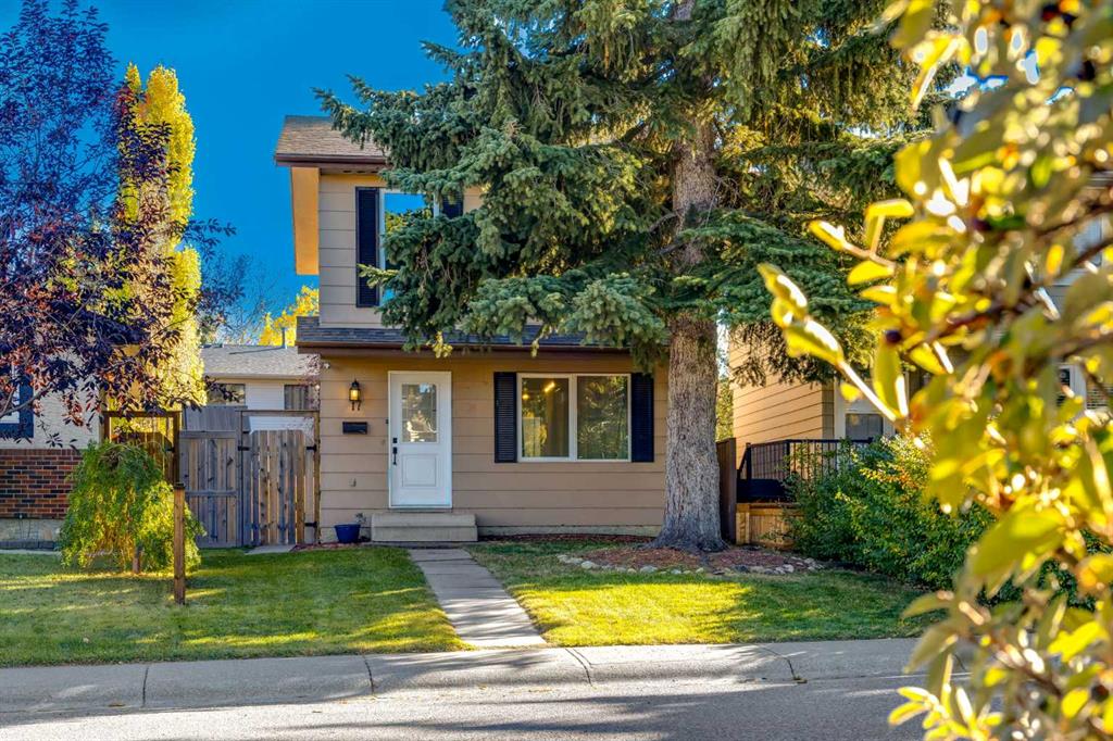 Picture of 17 Sunvale Crescent SE, Calgary Real Estate Listing
