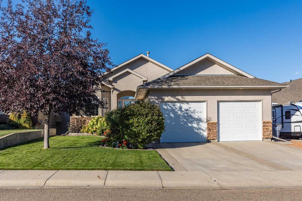 Picture of 86 Sundance Road SW, Medicine Hat Real Estate Listing