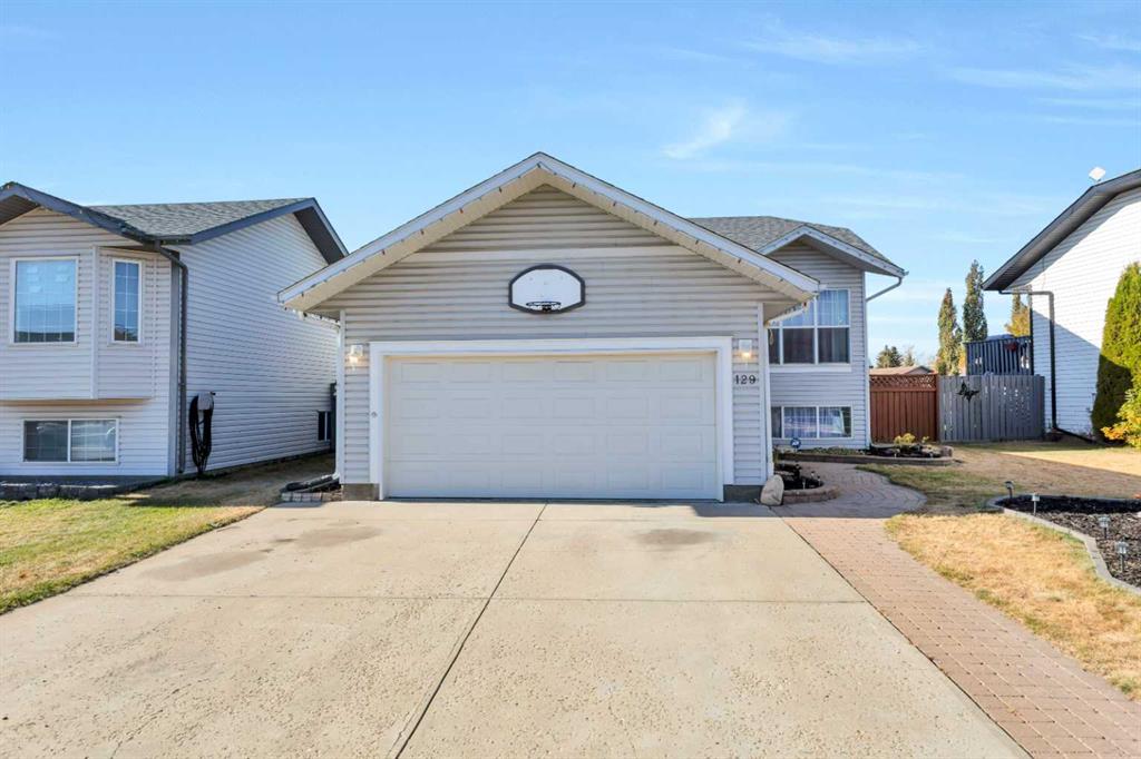Picture of 129 Briarwood Crescent , Blackfalds Real Estate Listing