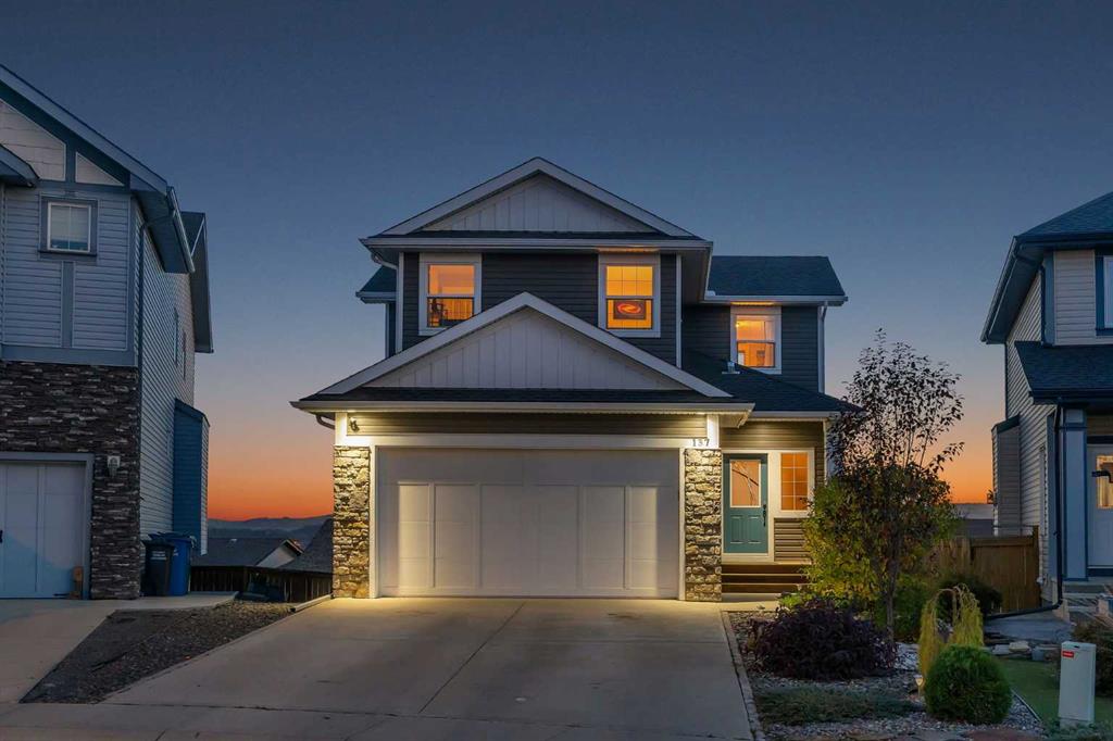 Picture of 137 Heritage Bay , Cochrane Real Estate Listing