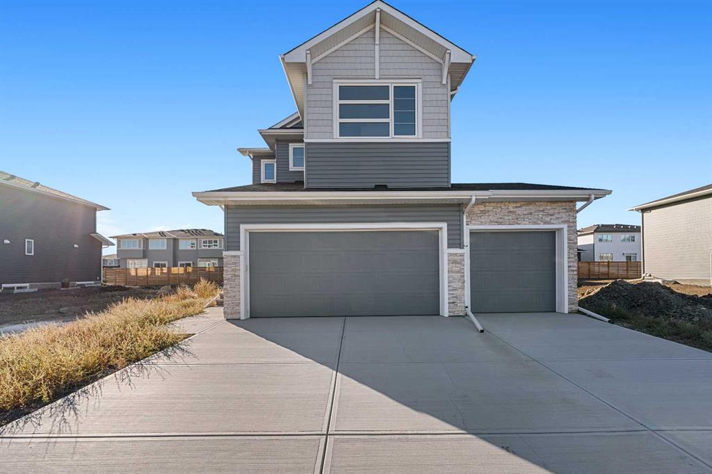 Picture of 95 Dawson Wharf Mount , Chestermere Real Estate Listing