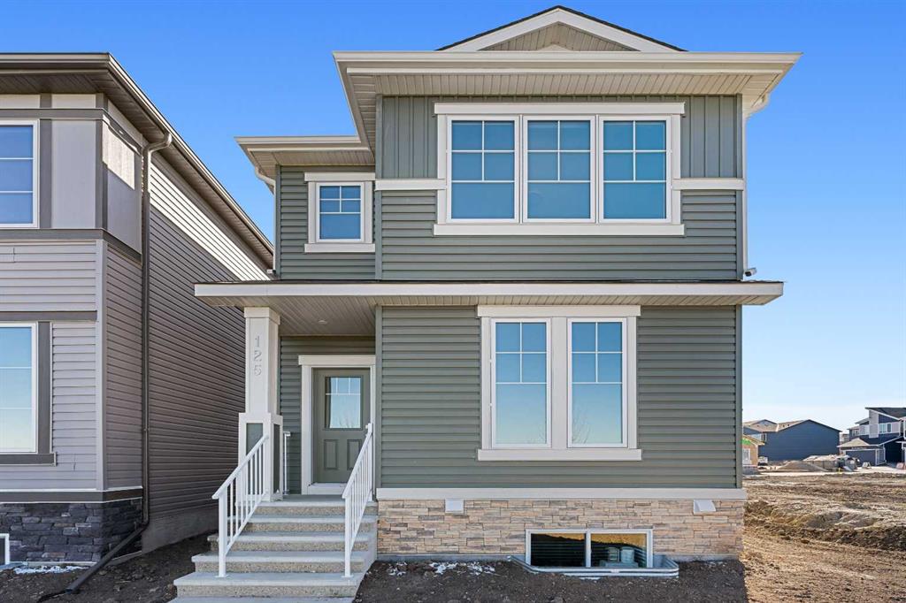Picture of 125 Ambleton Boulevard NW, Calgary Real Estate Listing