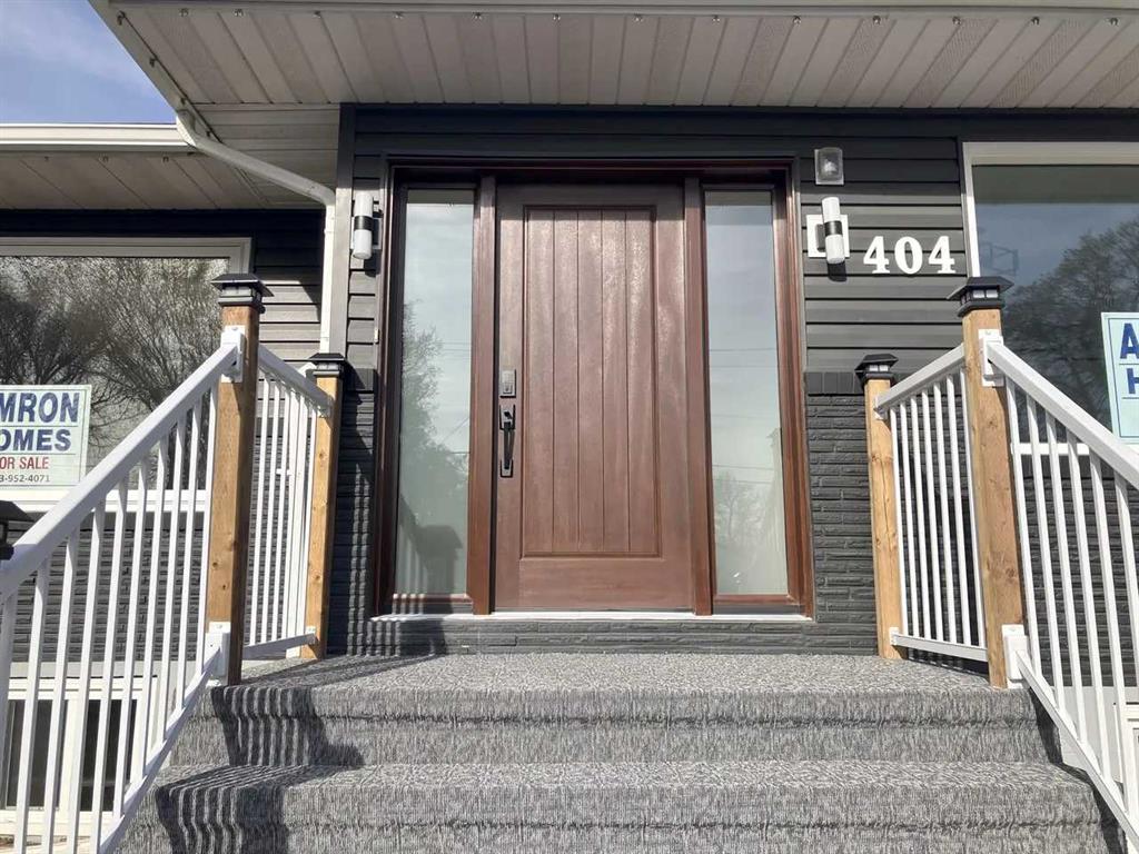 Picture of 404 8 Street SW, Medicine Hat Real Estate Listing