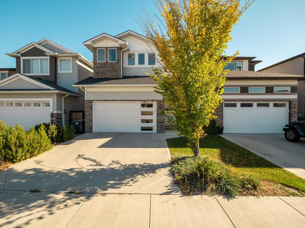 Picture of 660 Aquitania Boulevard W, Lethbridge Real Estate Listing