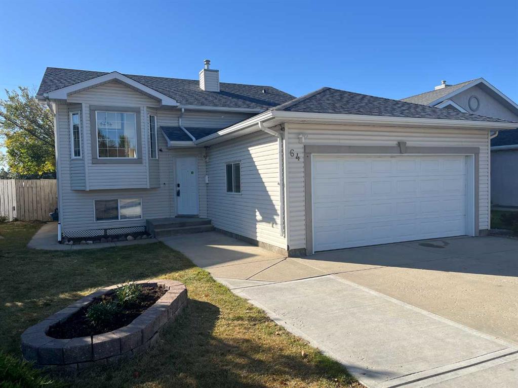 Picture of 64 Ermineview Way N, Lethbridge Real Estate Listing