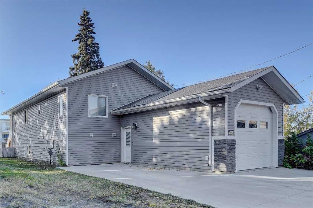 Picture of 9812 108 Avenue , Grande Prairie Real Estate Listing