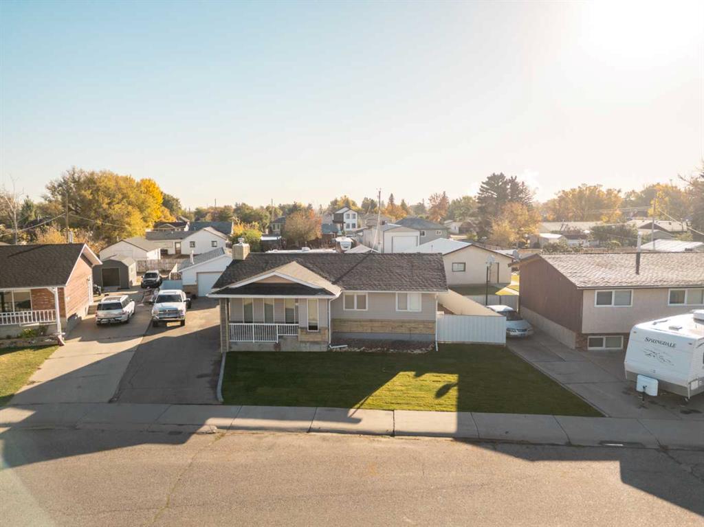 Picture of 6023 51 Street , Taber Real Estate Listing