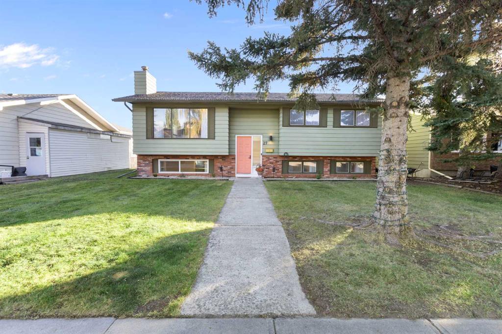 Picture of 27 Deercrest Close SE, Calgary Real Estate Listing