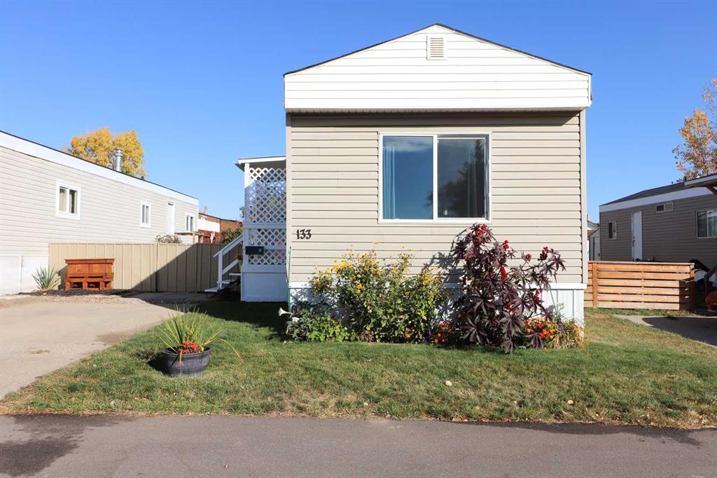 Picture of 133, 4000 13 Avenue SE, Medicine Hat Real Estate Listing
