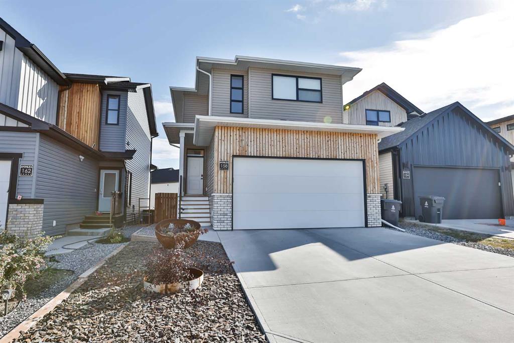 Picture of 158 Greywolf Road N, Lethbridge Real Estate Listing