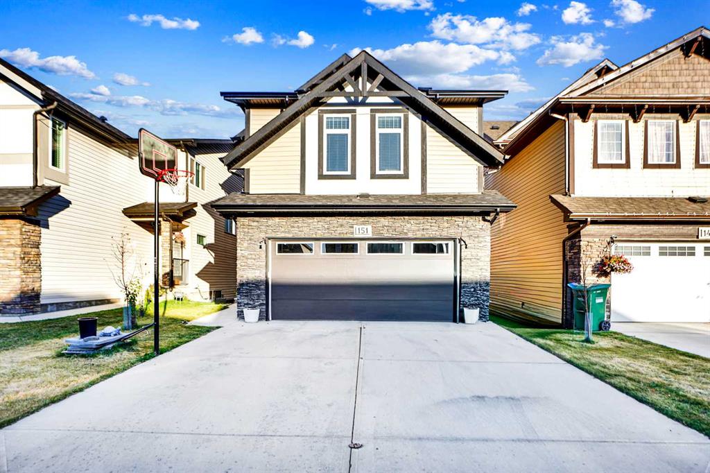 Picture of 151 Skyview Point Road NE, Calgary Real Estate Listing